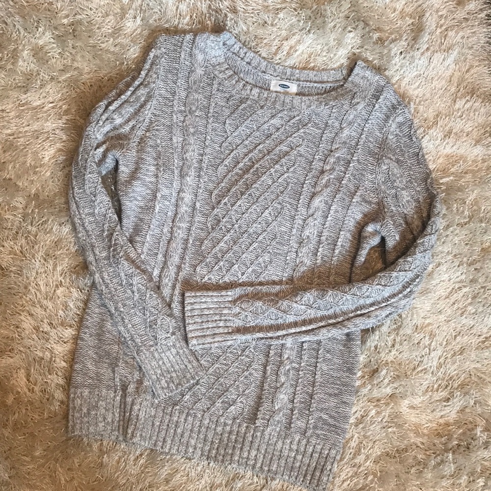 Old navy sweater